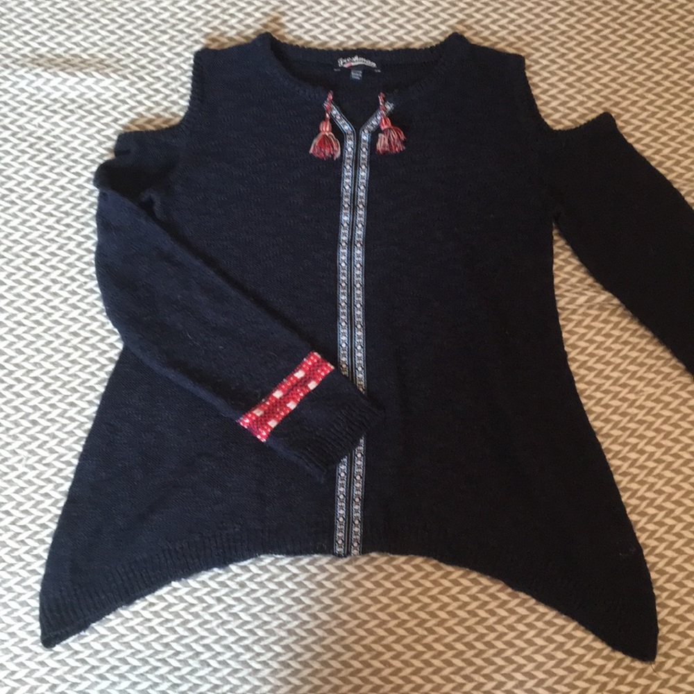 cold shoulder sweater